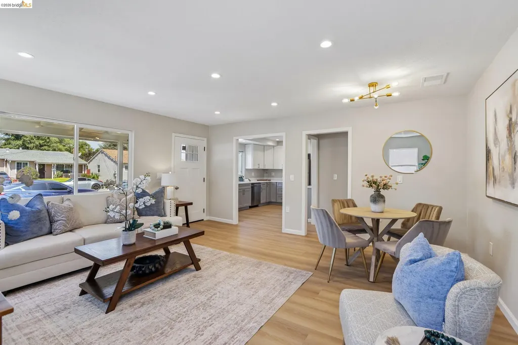 887 Linnea Avenue Ashland CA 94580