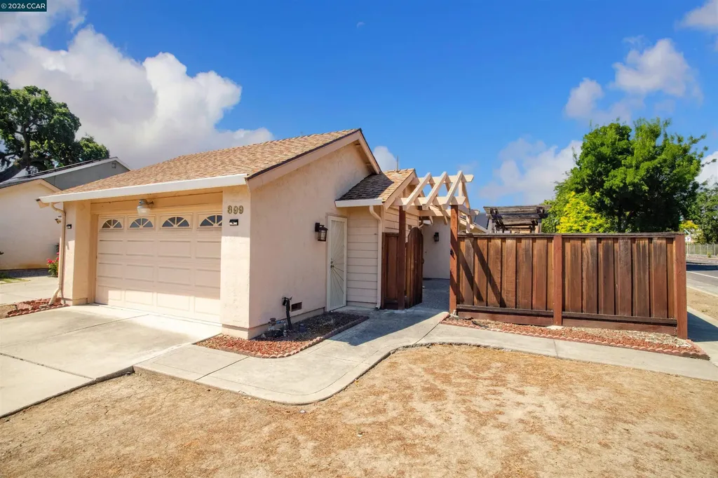 899 Malibu Drive Concord CA 94518
