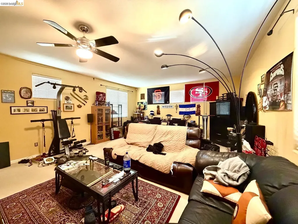 2084 Schell Mountain Way Antioch CA 94531