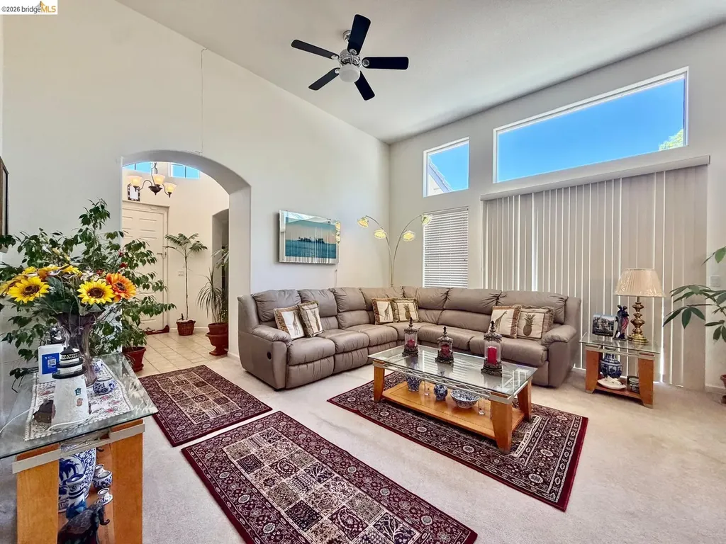 2084 Schell Mountain Way Antioch CA 94531