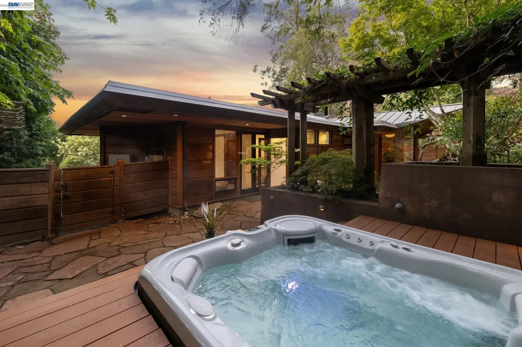 760 Wildcat Canyon Road Berkeley CA 94708