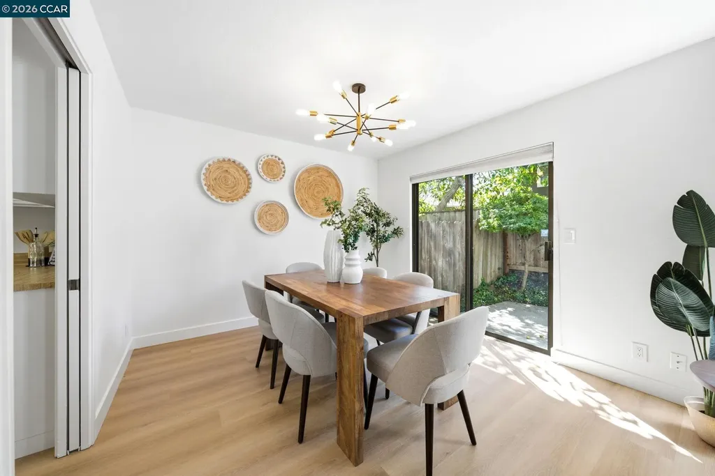 435 Via Royal Walnut Creek CA 94597