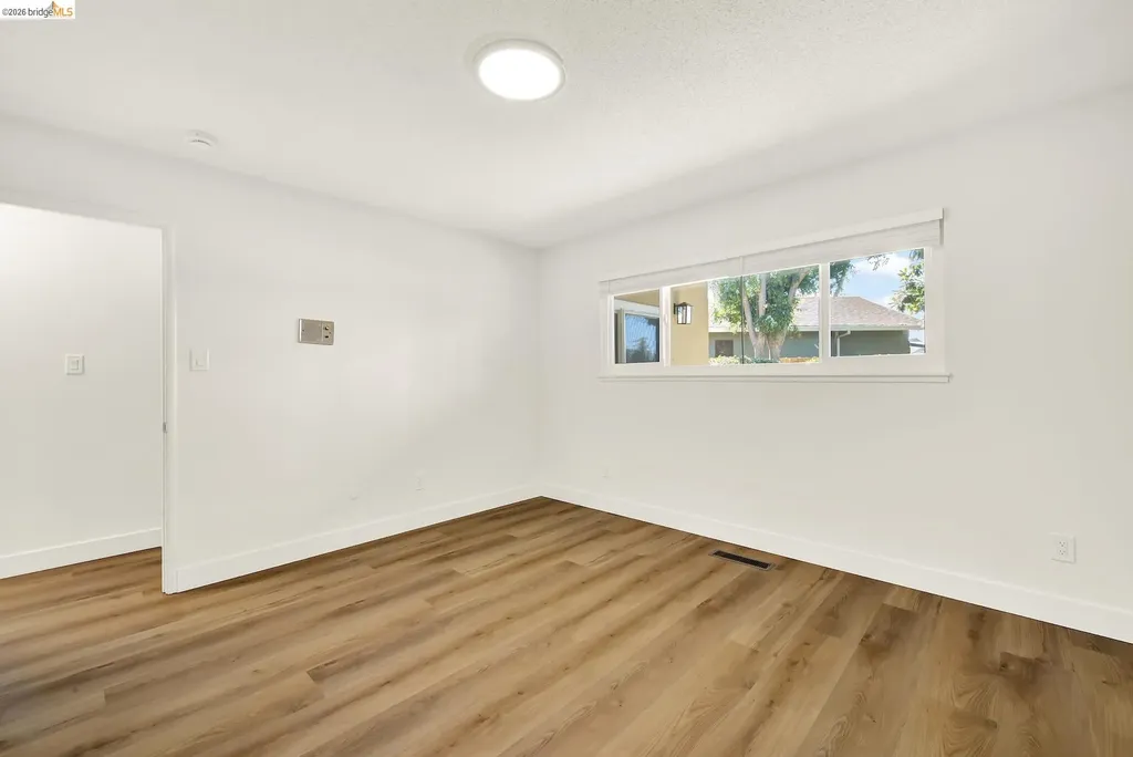 8 Lake Drive Antioch CA 94509