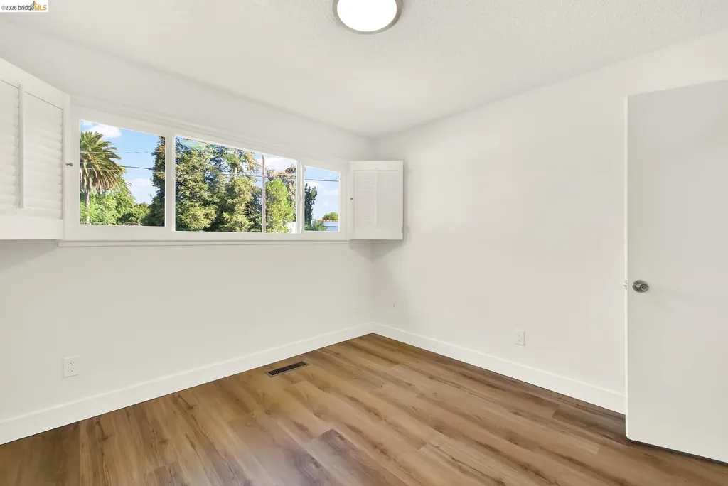 8 Lake Drive Antioch CA 94509