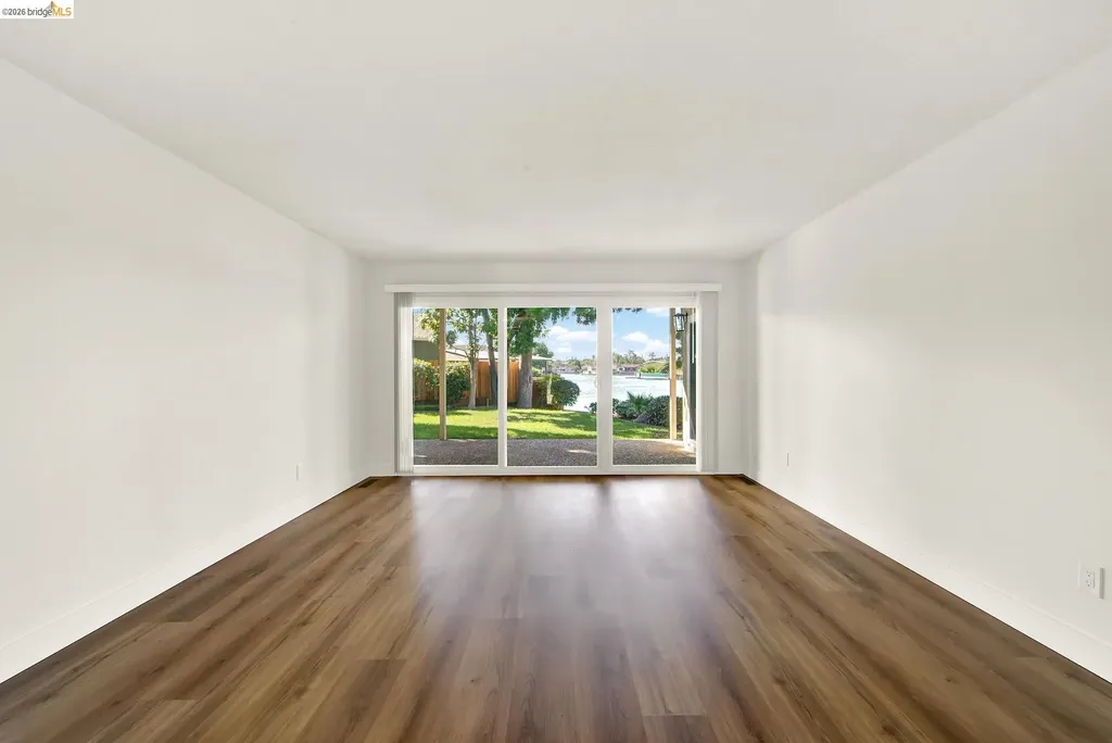 8 Lake Drive Antioch CA 94509