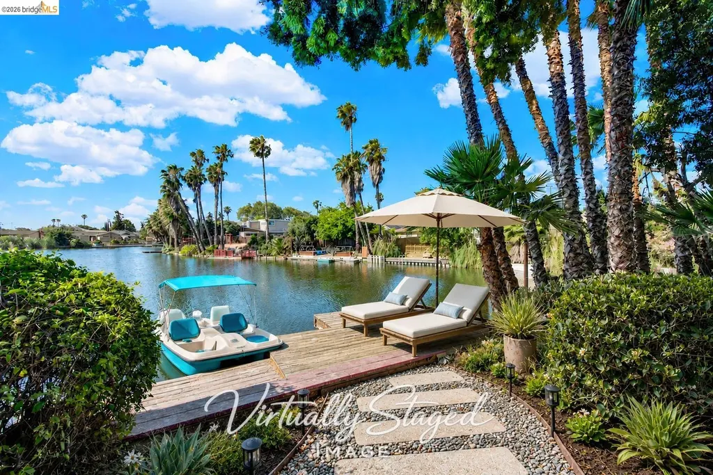 8 Lake Drive Antioch CA 94509