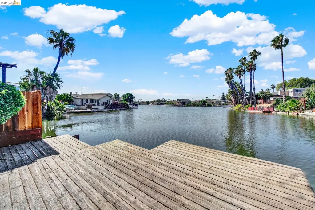 8 Lake Drive Antioch CA 94509