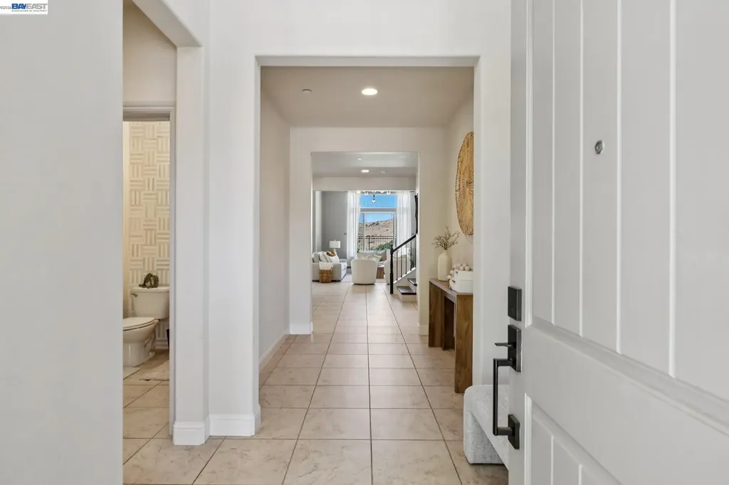 130 Benmore Drive Hayward CA 94542