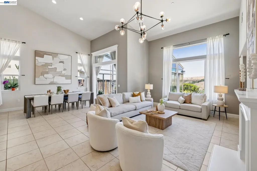 130 Benmore Drive Hayward CA 94542