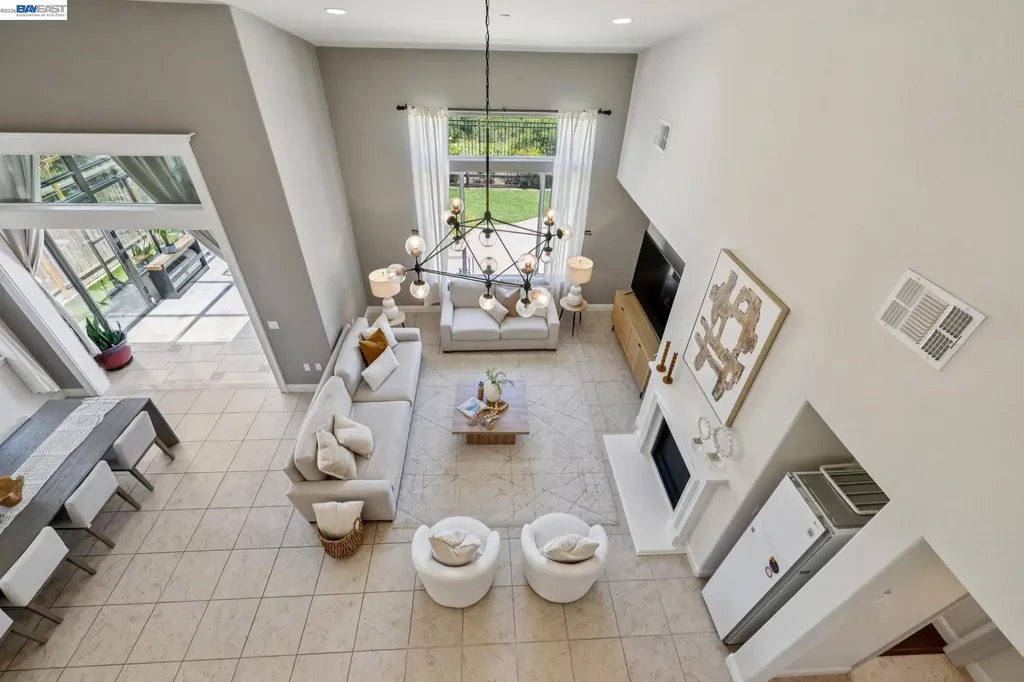 130 Benmore Drive Hayward CA 94542
