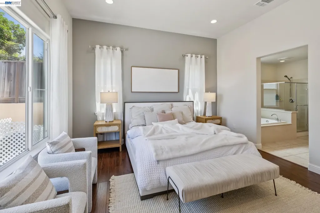 130 Benmore Drive Hayward CA 94542
