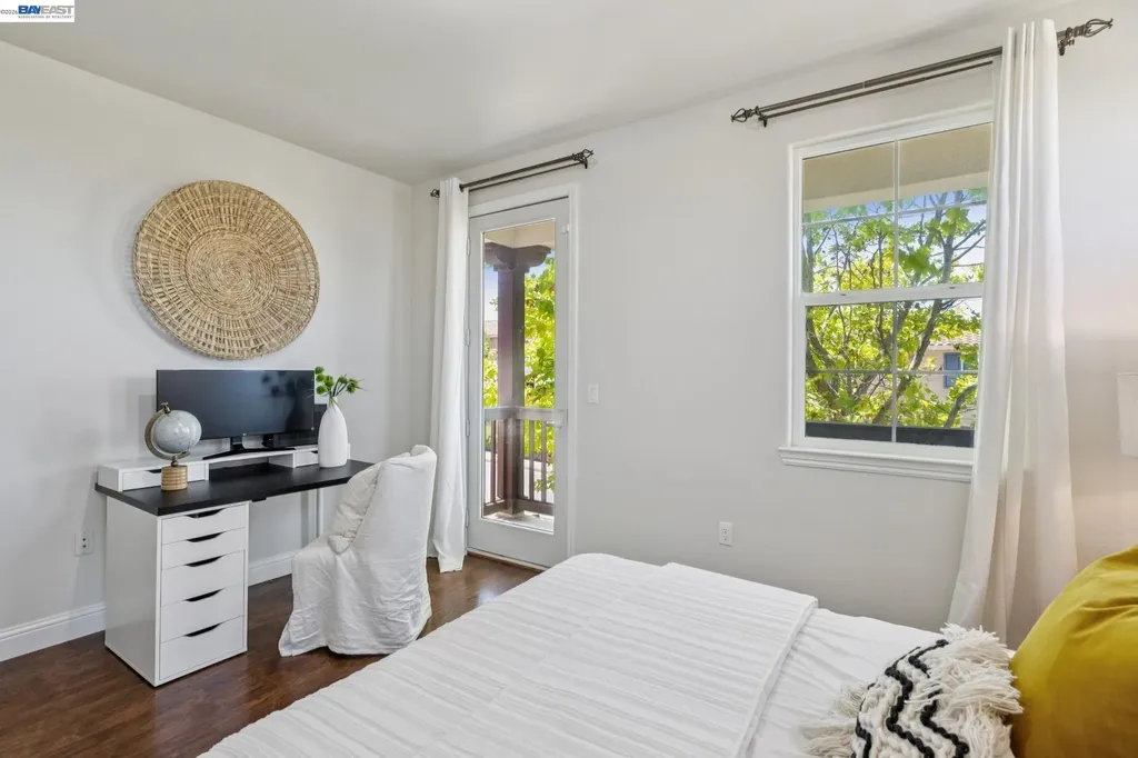 130 Benmore Drive Hayward CA 94542