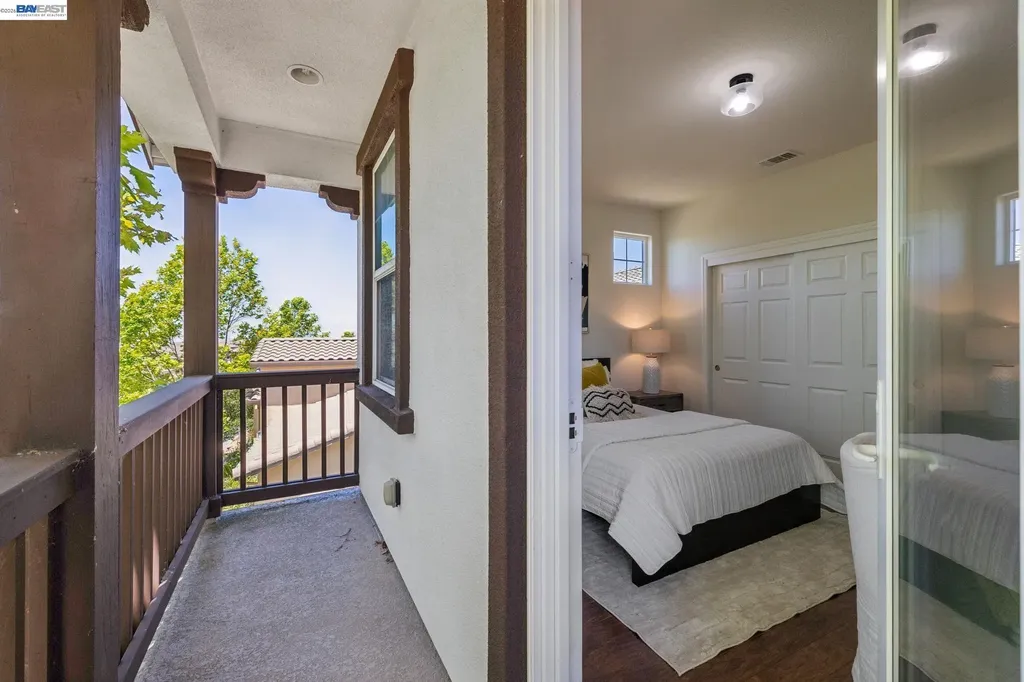 130 Benmore Drive Hayward CA 94542