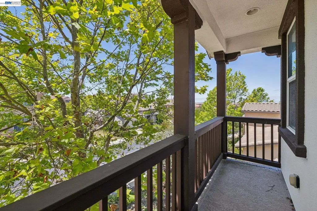 130 Benmore Drive Hayward CA 94542