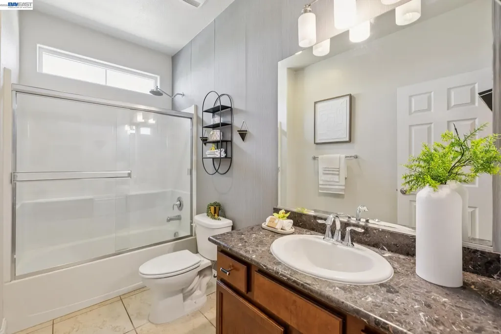 130 Benmore Drive Hayward CA 94542