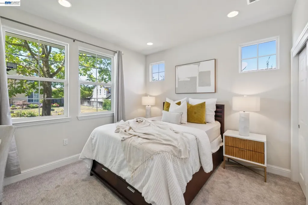 130 Benmore Drive Hayward CA 94542