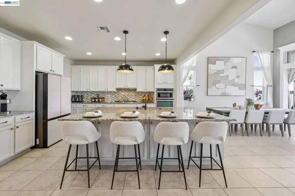 130 Benmore Drive Hayward CA 94542