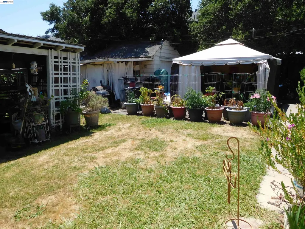 3257 Somerset Avenue Castro Valley CA 94546