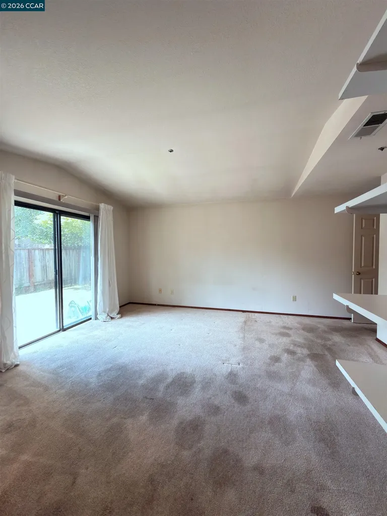 1640 San Vicente Avenue Napa CA 94558