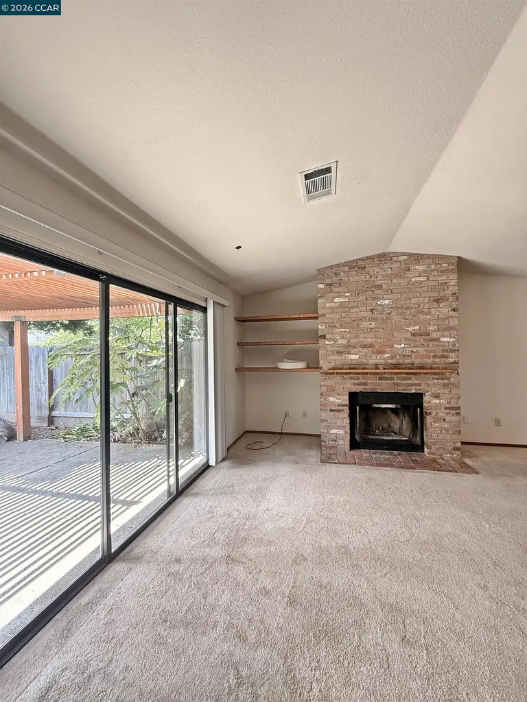 1640 San Vicente Avenue Napa CA 94558