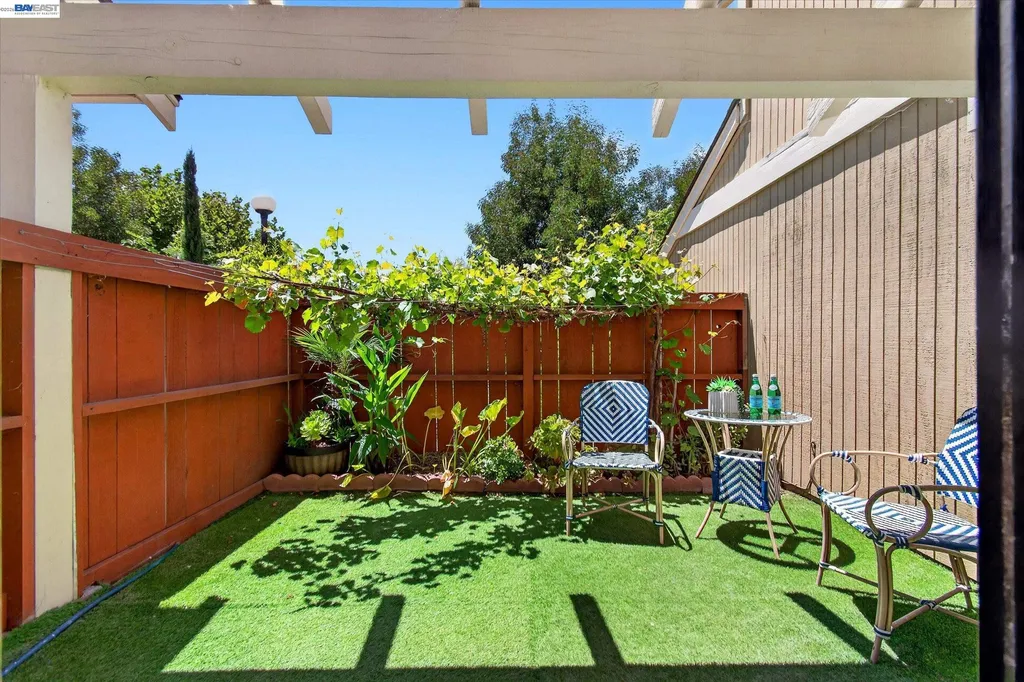 112 Mission Drive Pleasanton CA 94566