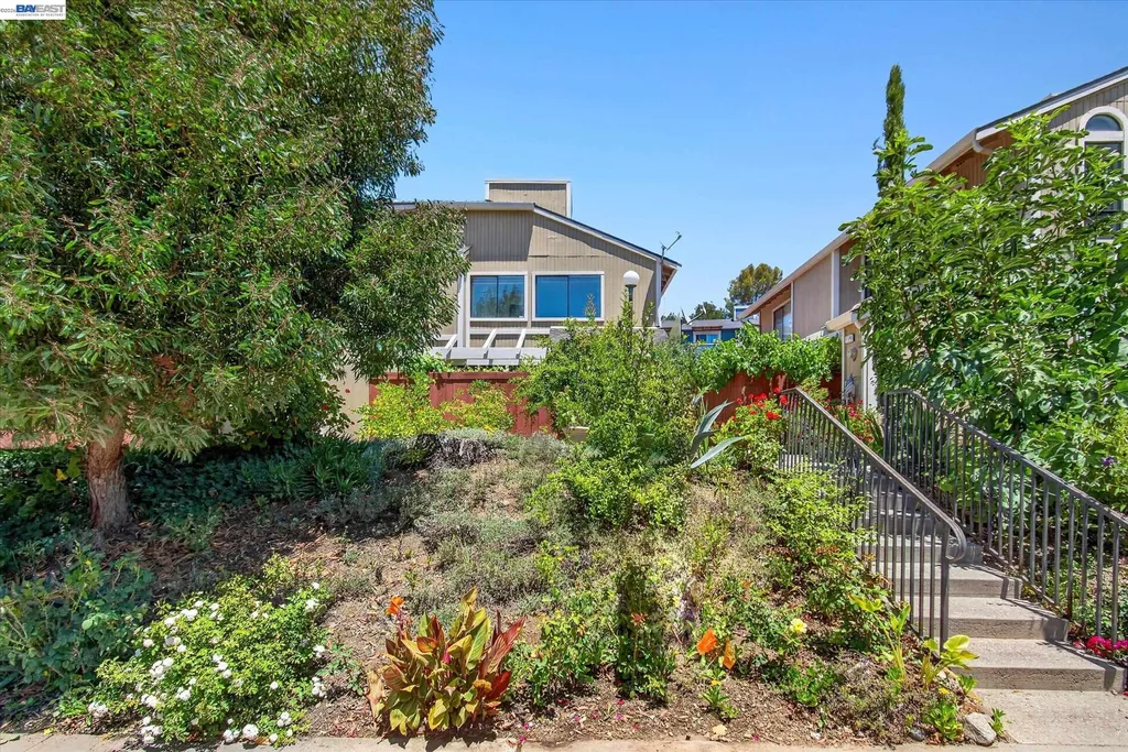 112 Mission Drive Pleasanton CA 94566