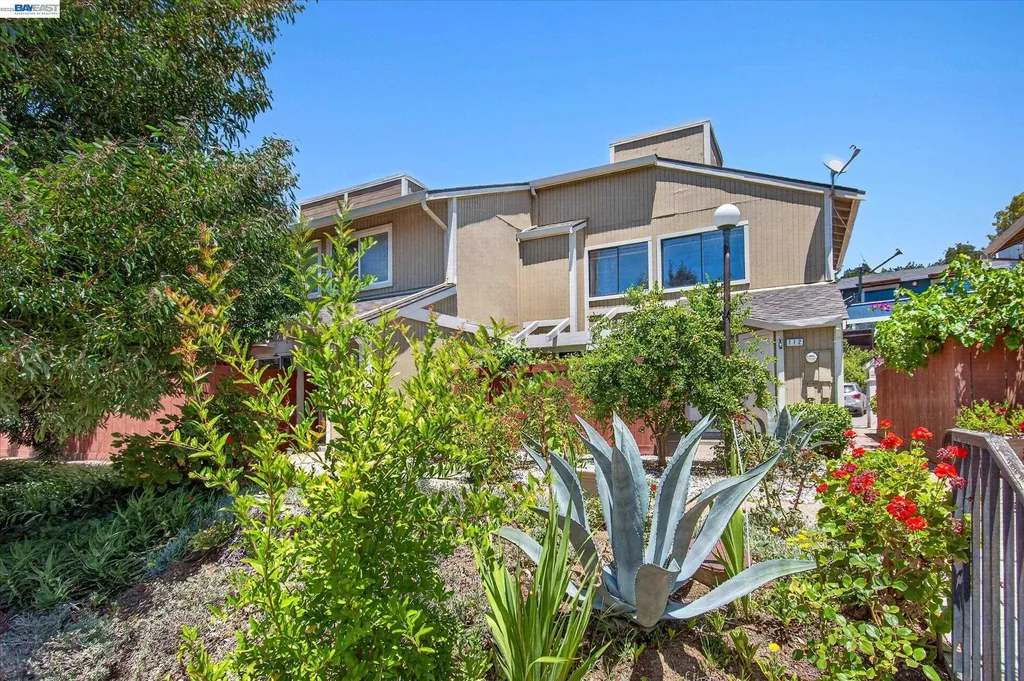 112 Mission Drive Pleasanton CA 94566