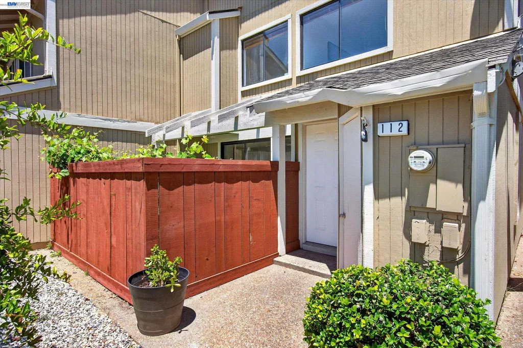 112 Mission Drive Pleasanton CA 94566
