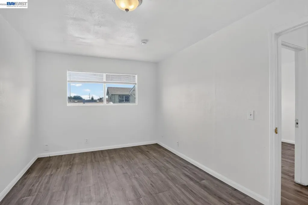 2841 Octavia Street Oakland CA 94619