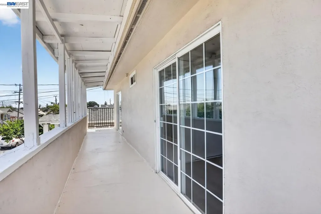 2841 Octavia Street Oakland CA 94619