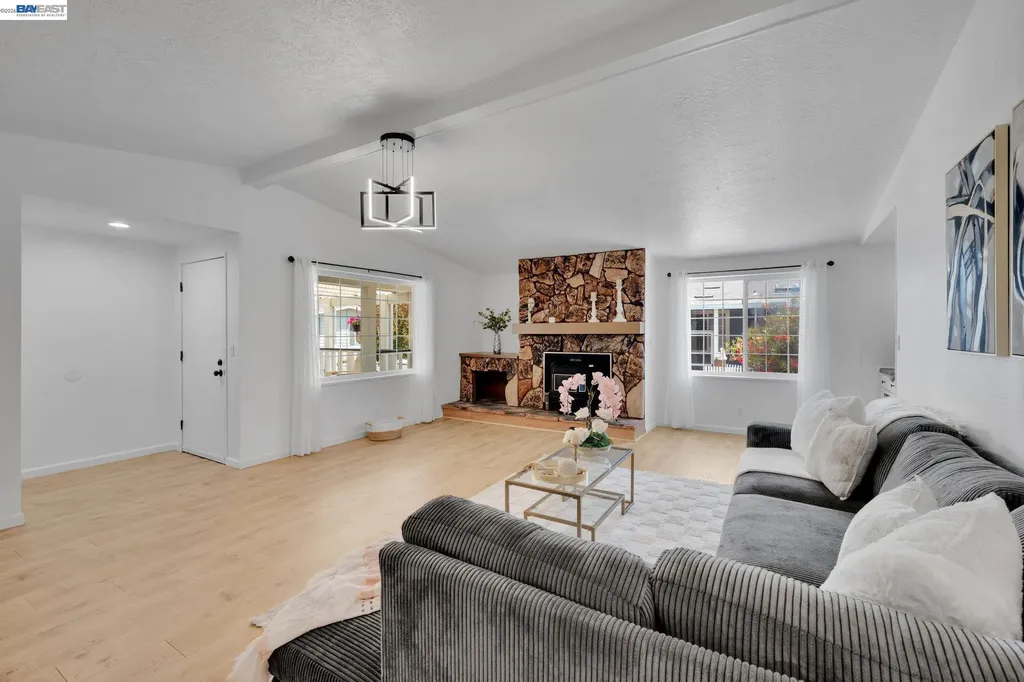 345 Benet Court Bethel Island CA 94511