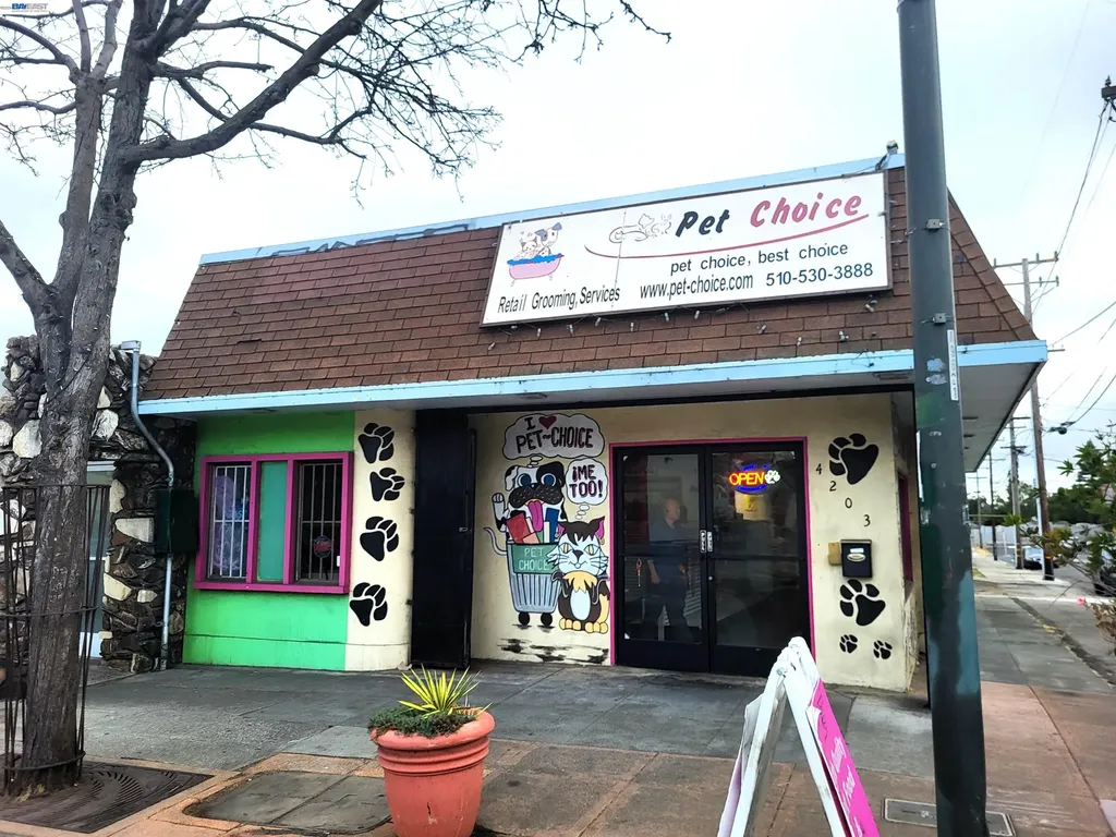 4203 Macarthur Boulevard Oakland CA 94601