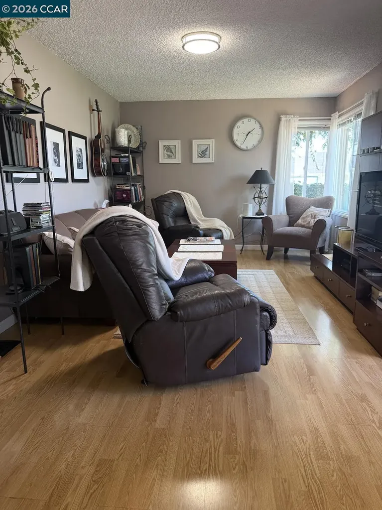 2501 Macarthur Avenue San Pablo CA 94806