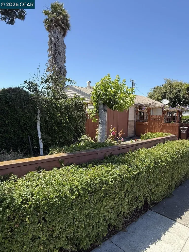 2501 Macarthur Avenue San Pablo CA 94806
