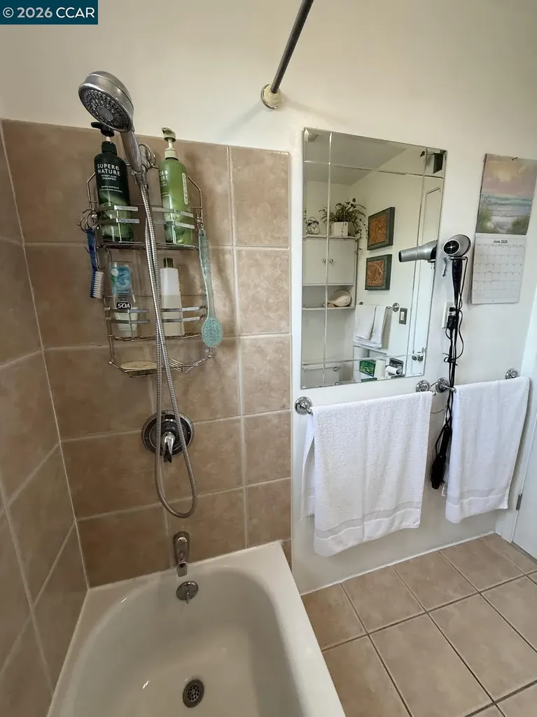 2501 Macarthur Avenue San Pablo CA 94806
