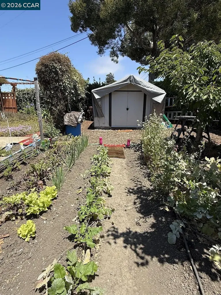 2501 Macarthur Avenue San Pablo CA 94806