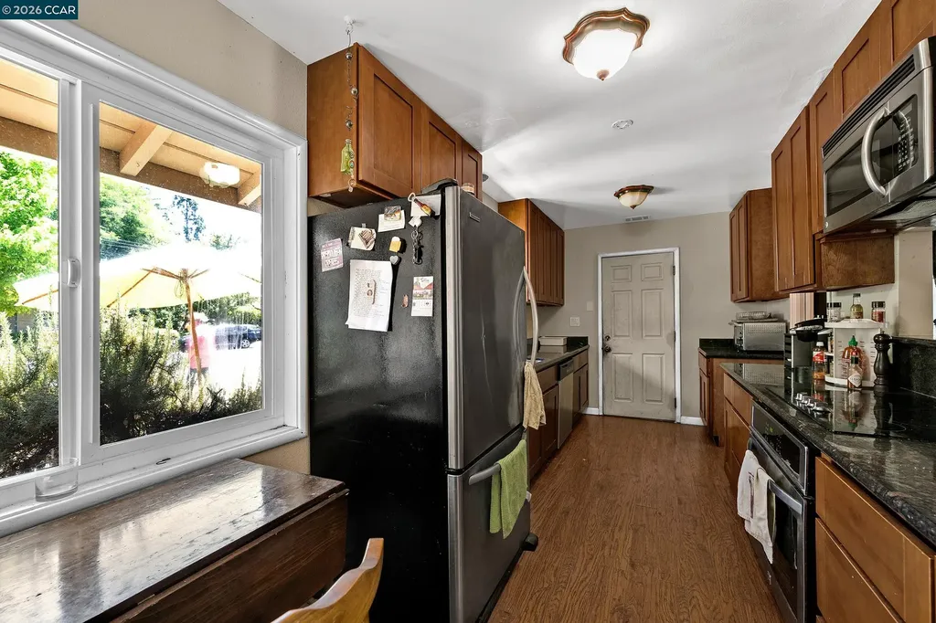 1481 Davis Avenue Concord CA 94518
