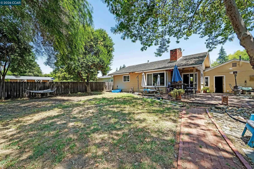1481 Davis Avenue Concord CA 94518
