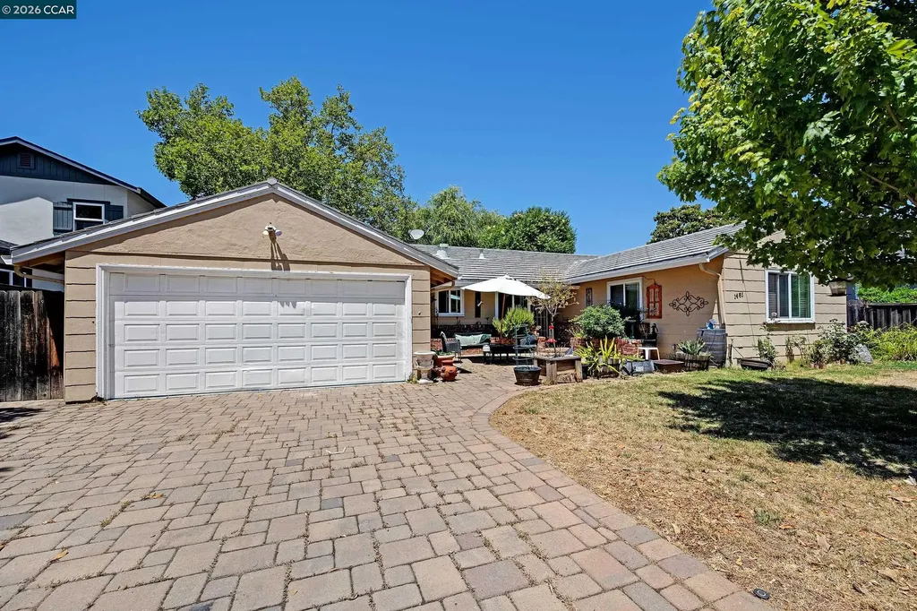 1481 Davis Avenue Concord CA 94518