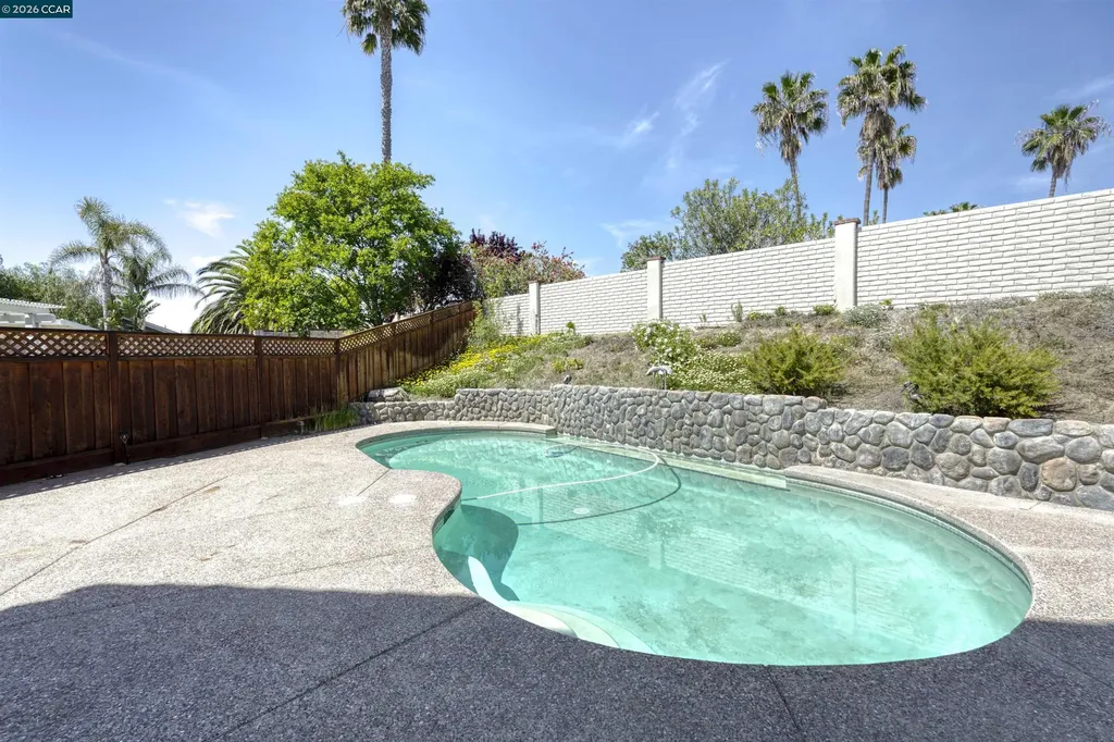 5535 Edgeview Drive Discovery Bay CA 94505
