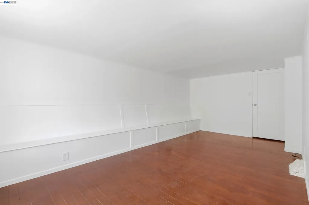 23 Stoneyford Avenue San Francisco CA 94112