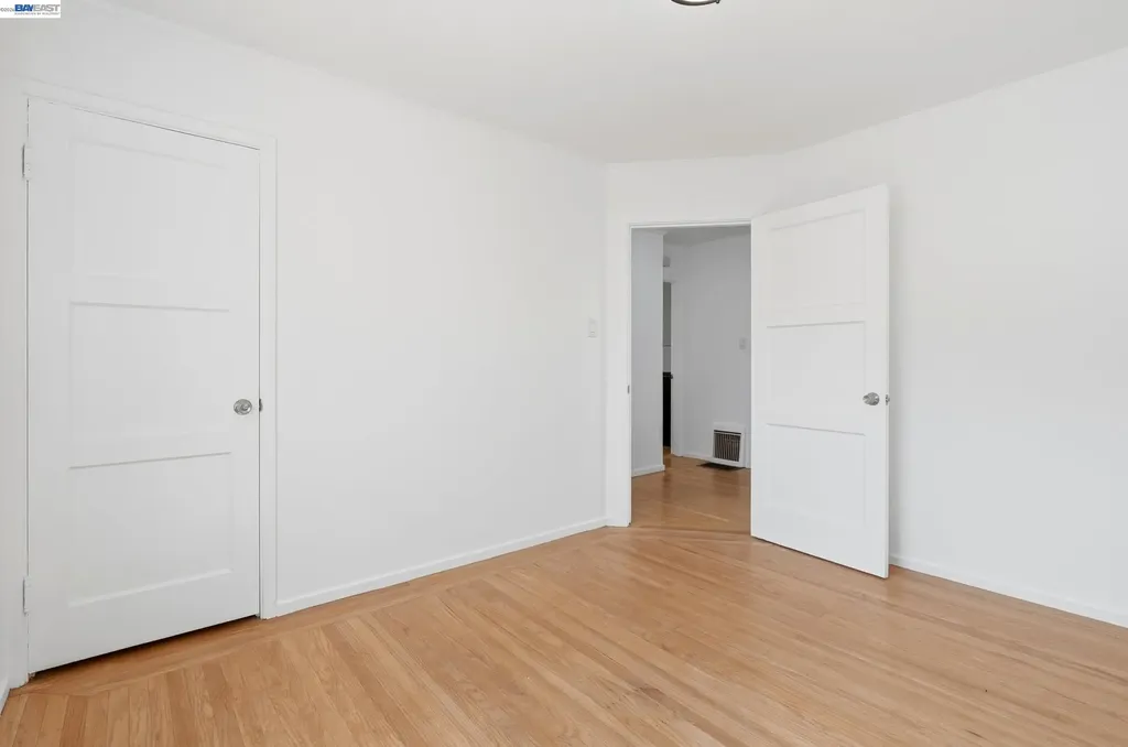 23 Stoneyford Avenue San Francisco CA 94112