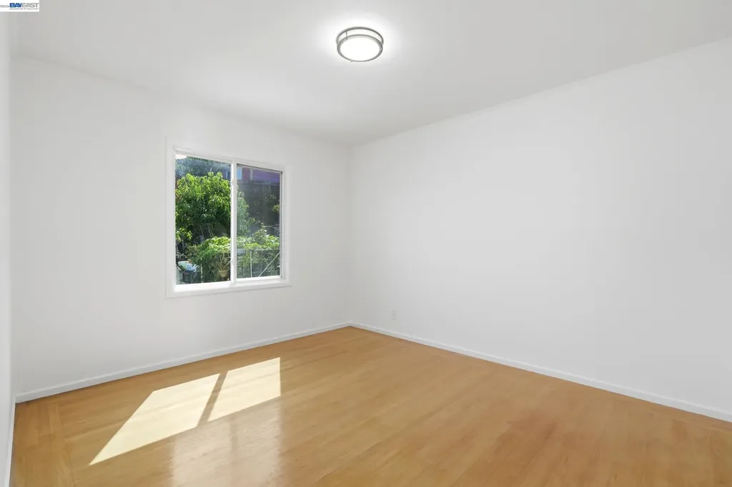 23 Stoneyford Avenue San Francisco CA 94112