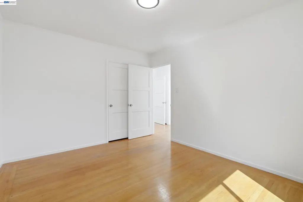 23 Stoneyford Avenue San Francisco CA 94112