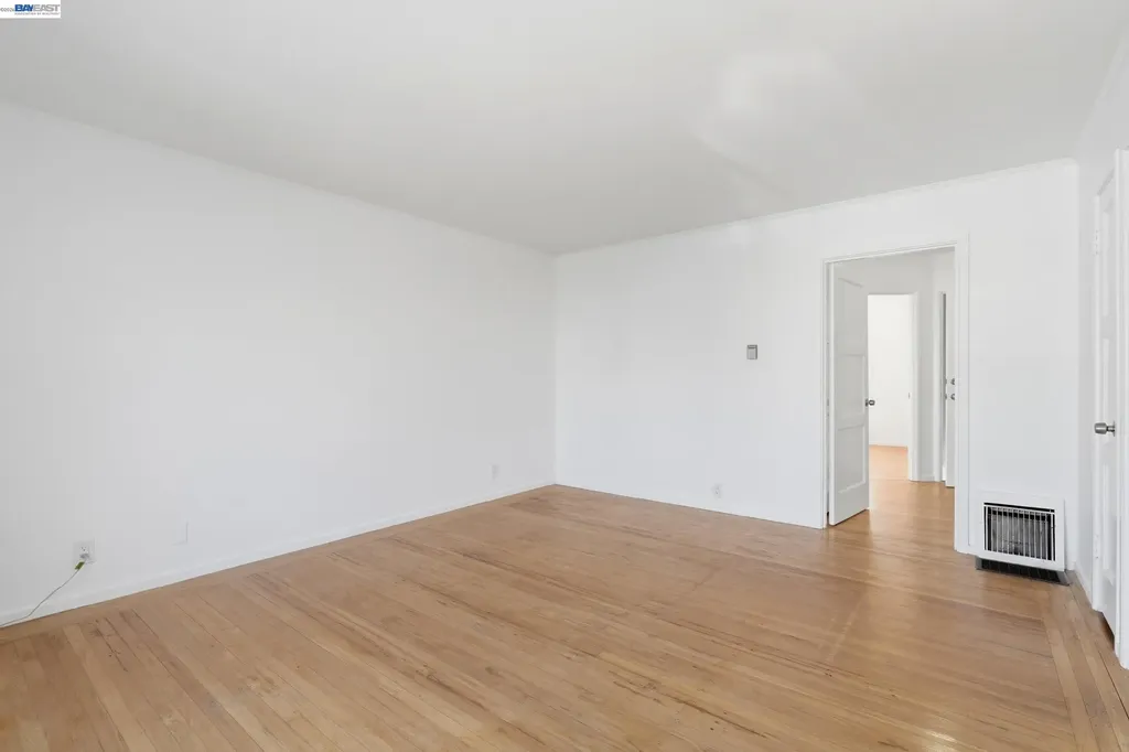 23 Stoneyford Avenue San Francisco CA 94112