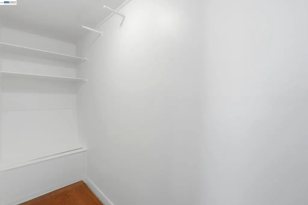 23 Stoneyford Avenue San Francisco CA 94112