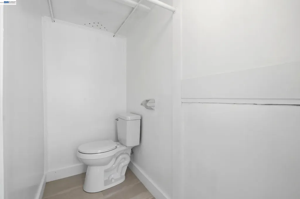 23 Stoneyford Avenue San Francisco CA 94112