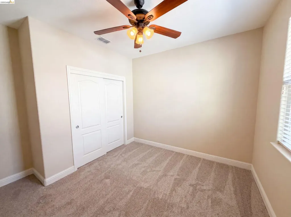 3087 Vittoria Loop Dublin CA 94568