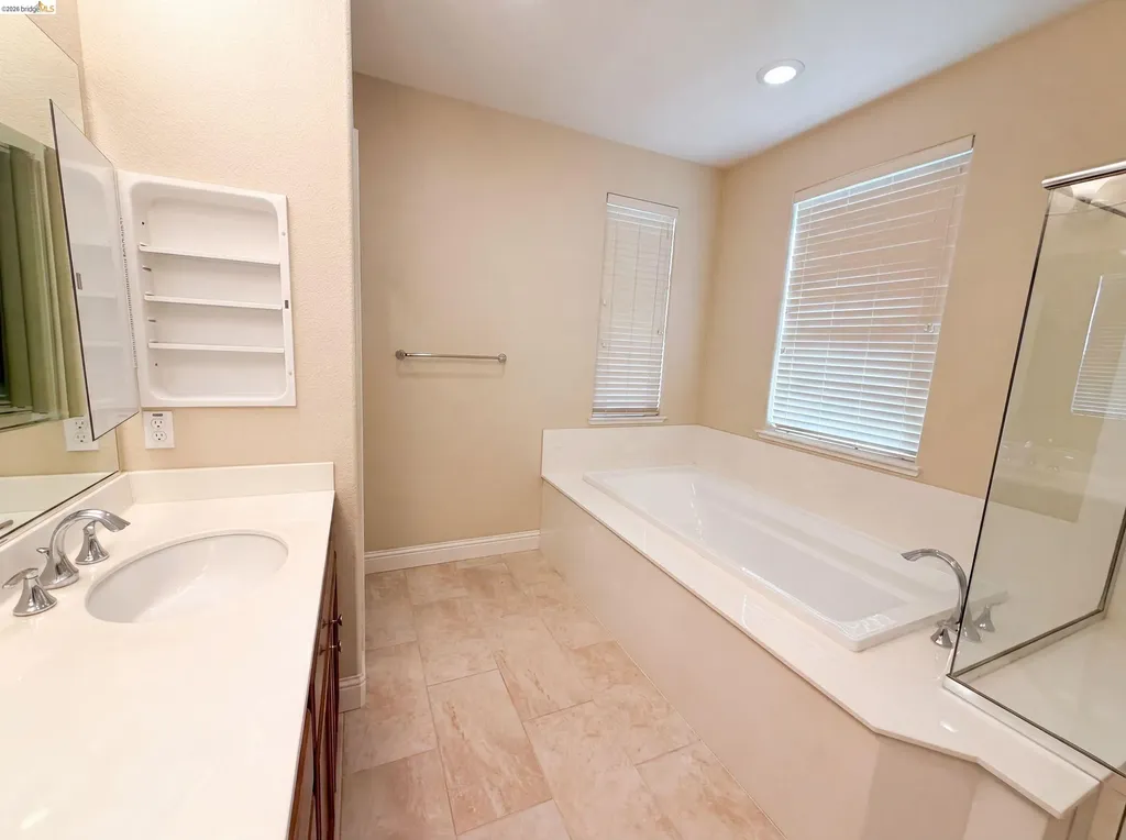 3087 Vittoria Loop Dublin CA 94568