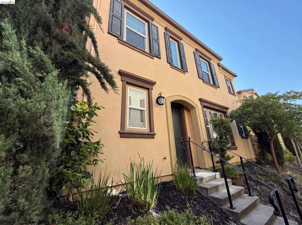 3087 Vittoria Loop Dublin CA 94568
